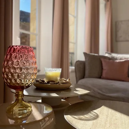 Au Coeur Du Centre Historique De Apartamento *