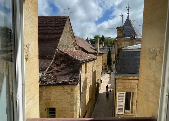 Au Coeur Du Centre Historique De