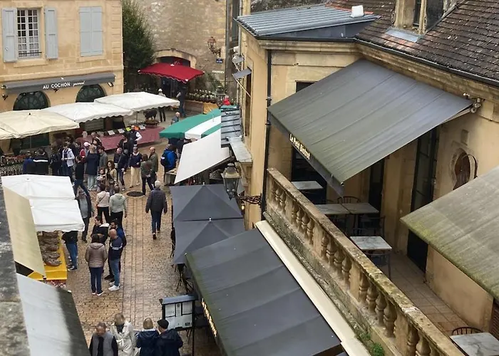 アパート Au Coeur Du Centre Historique De