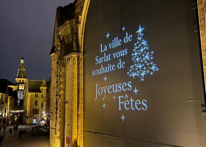 Au Coeur Du Centre Historique De アパート *