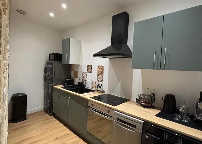 Au Coeur Du Centre Historique De * サルラ・ラ・カネダ