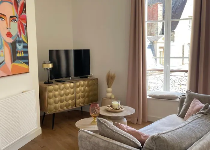 アパート Au Coeur Du Centre Historique De サルラ・ラ・カネダ